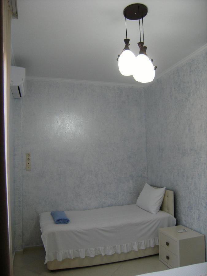 Hotel Ergo Batumi Exterior foto